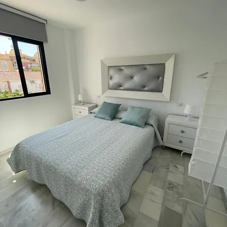 Apartamento Jardines Del Rocio *